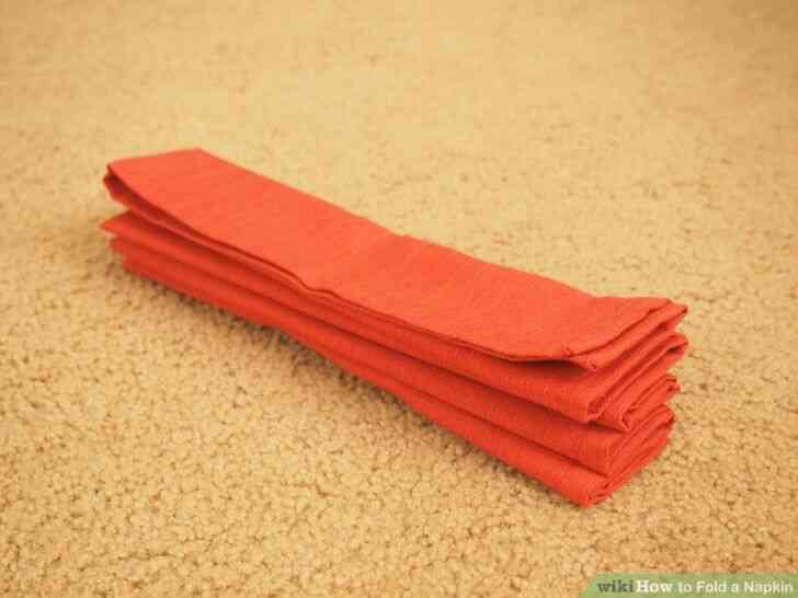 Image intitulée Plier une Serviette de table à l